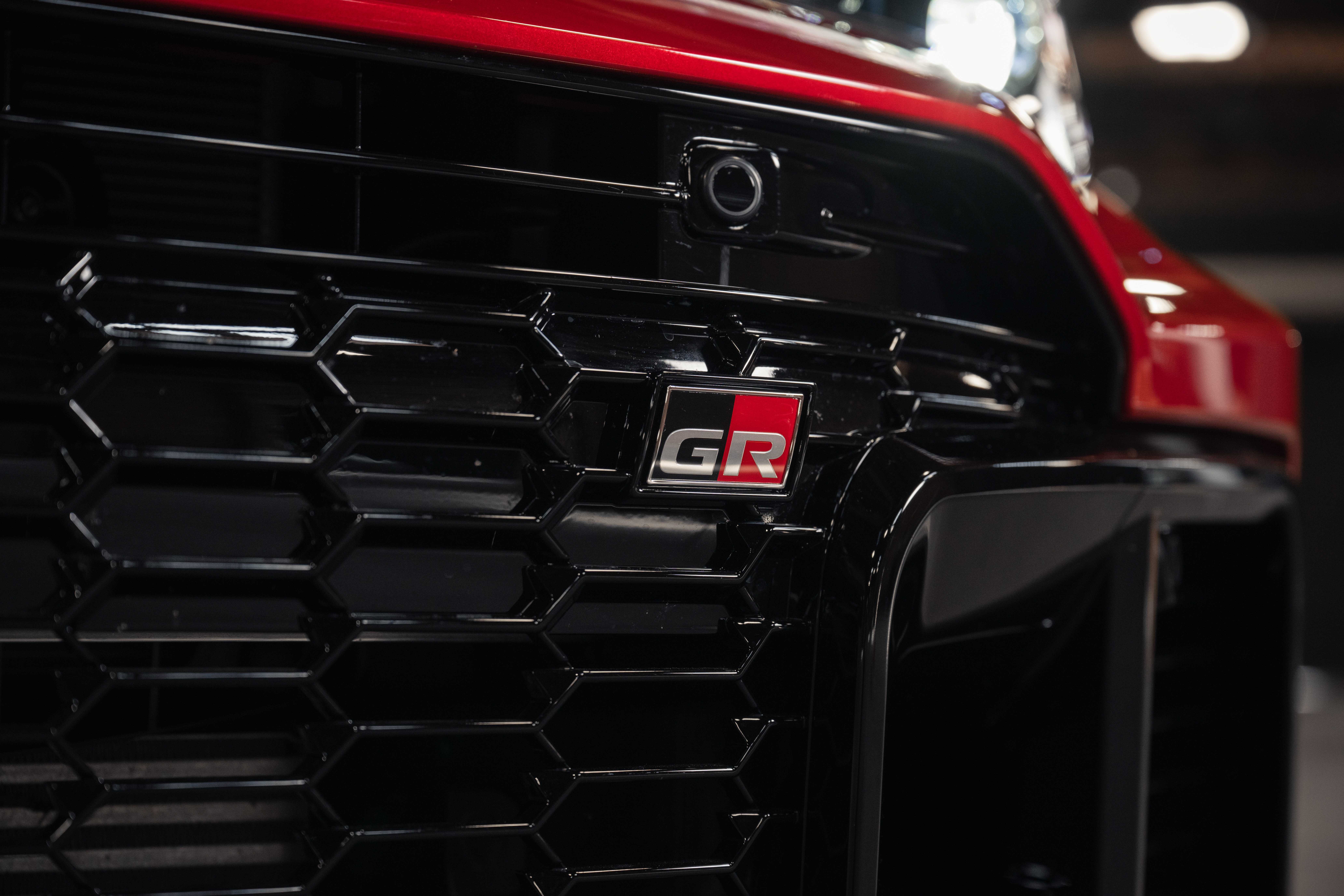 toyota gr corolla 2025 06 exterior grille badge jpg? i=AA