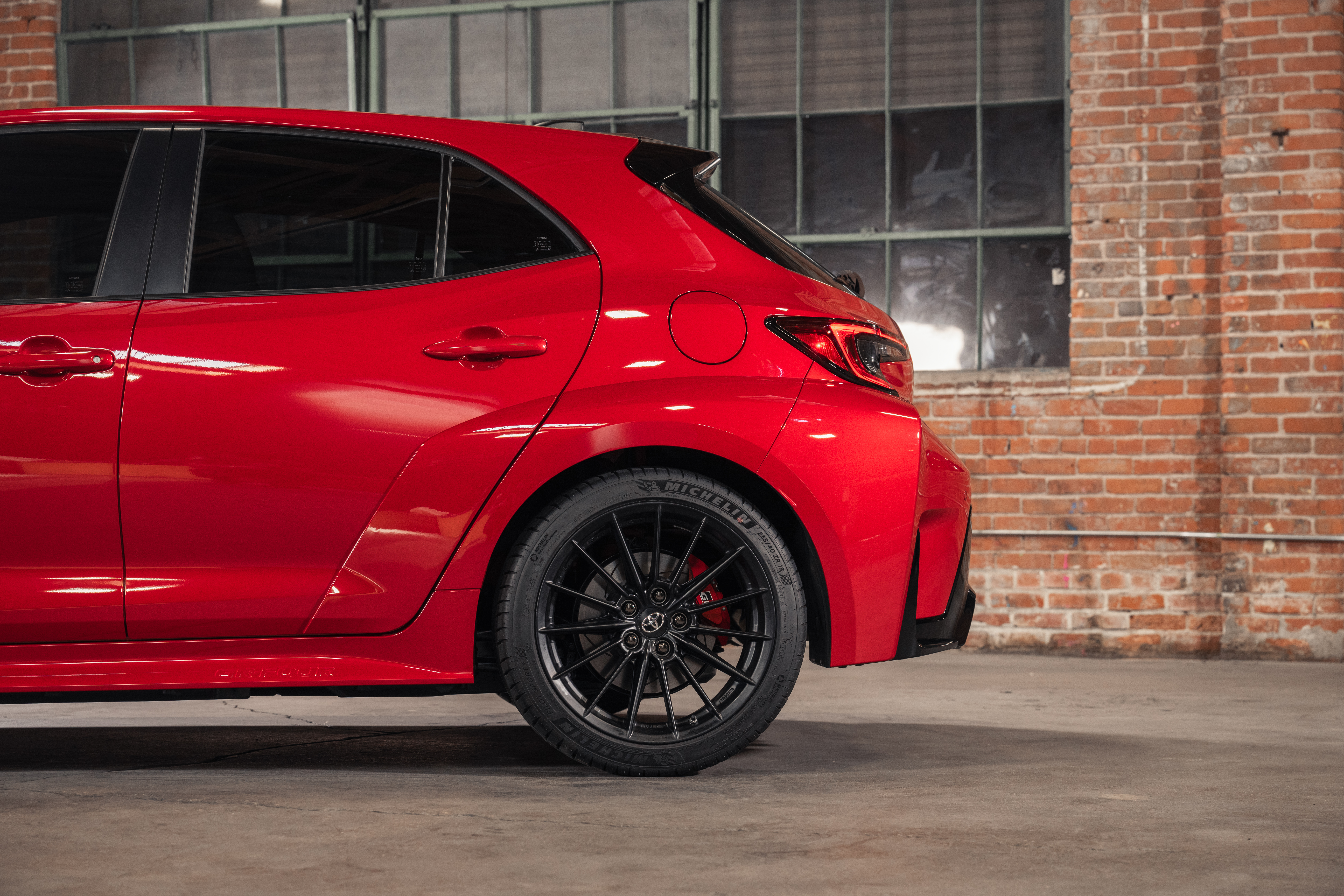 toyota gr corolla 2025 19 exterior wheel jpg? i=AA