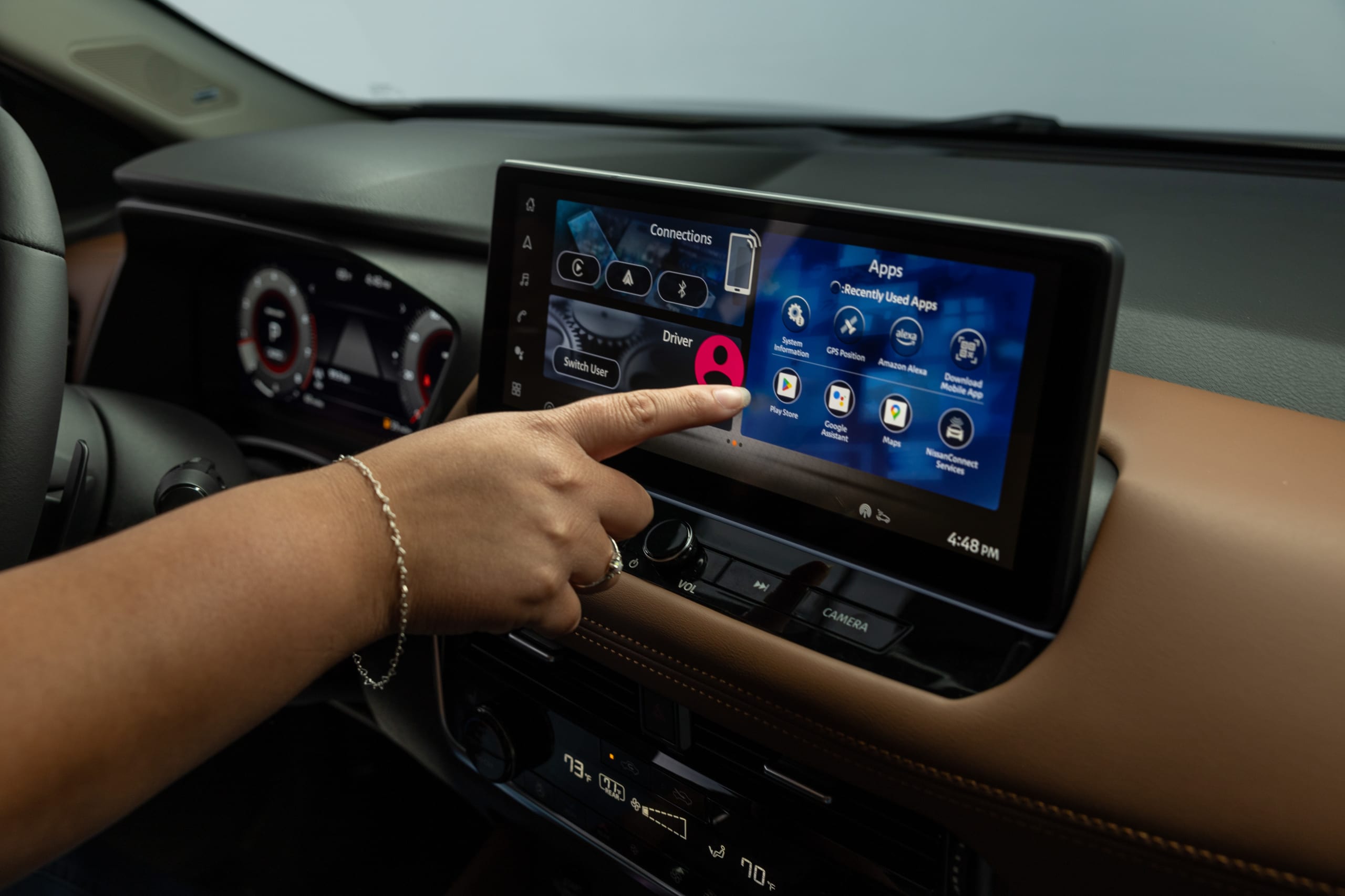 nissan rogue 2024 10 interior center stack display oem jpg? i=AA