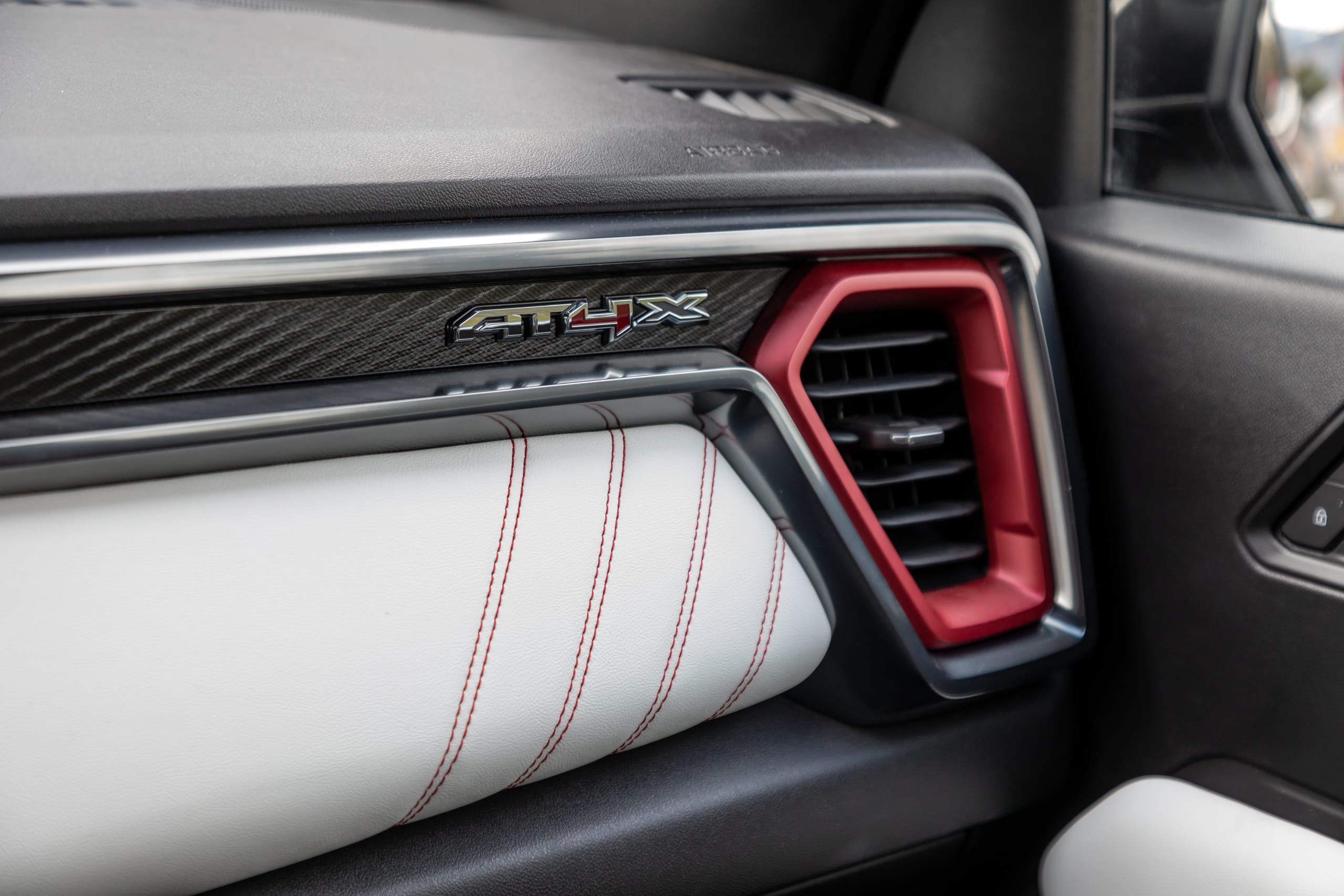 OffRoading in the 2025 GMC Canyon AT4X AEV Edition and 2023 GMC Canyon