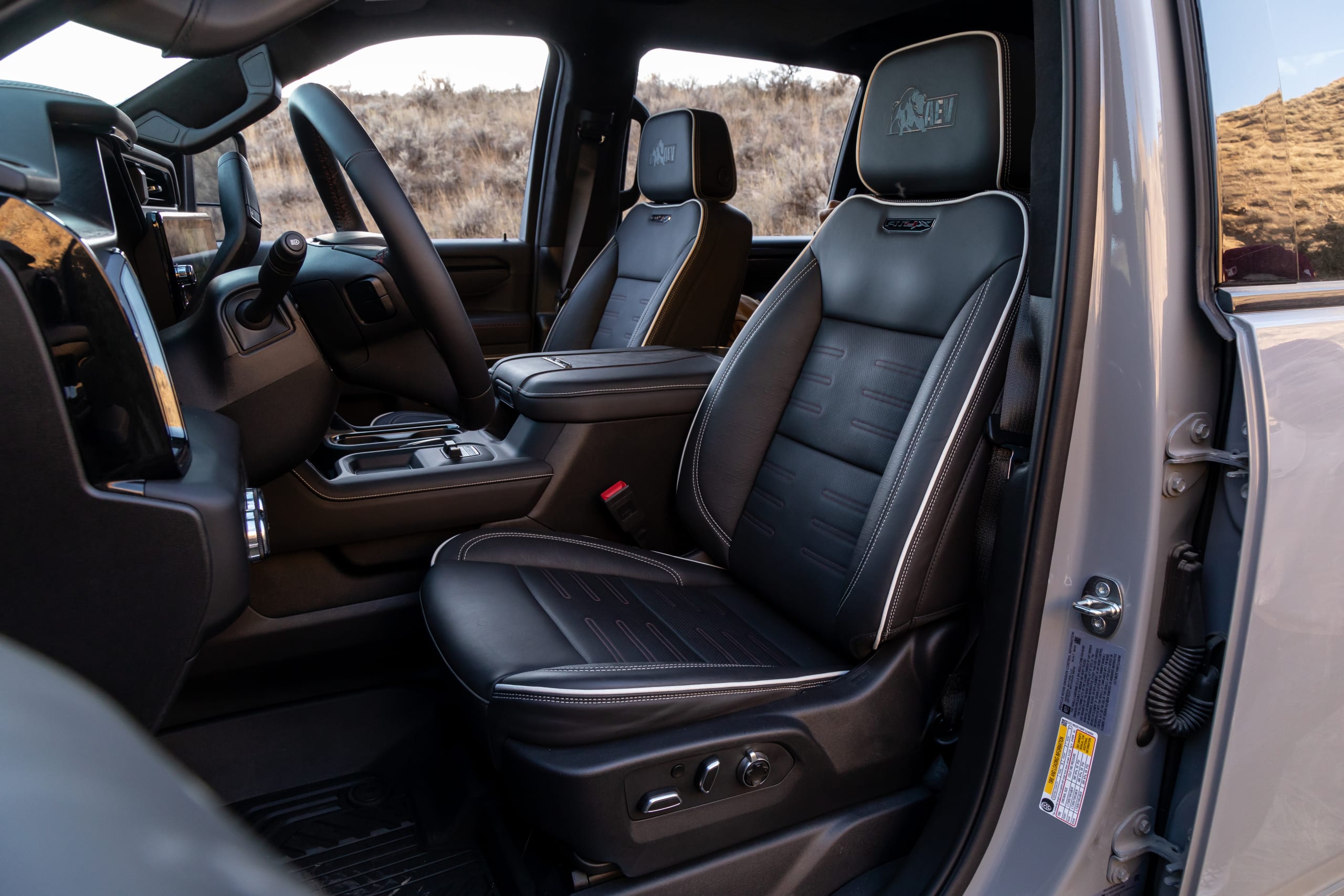 2025 GMC Sierra HD AT4X AEV Edition Too Big to Trail?