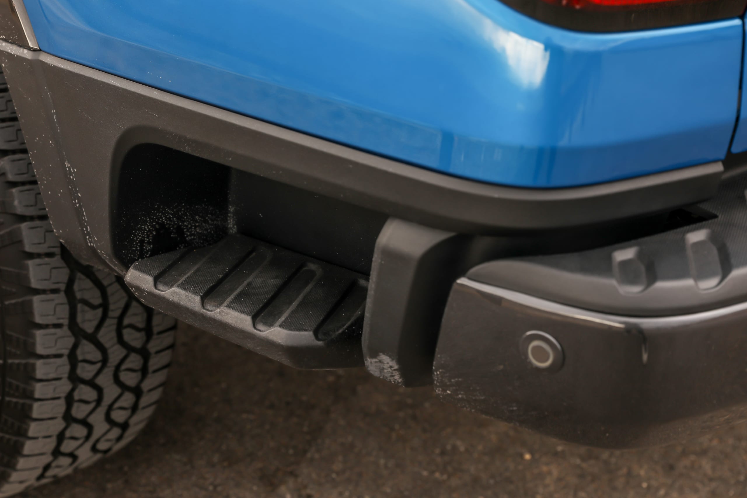 ford ranger lariat 2024 08 exterior rear step 47965778775 jpg? i=AA