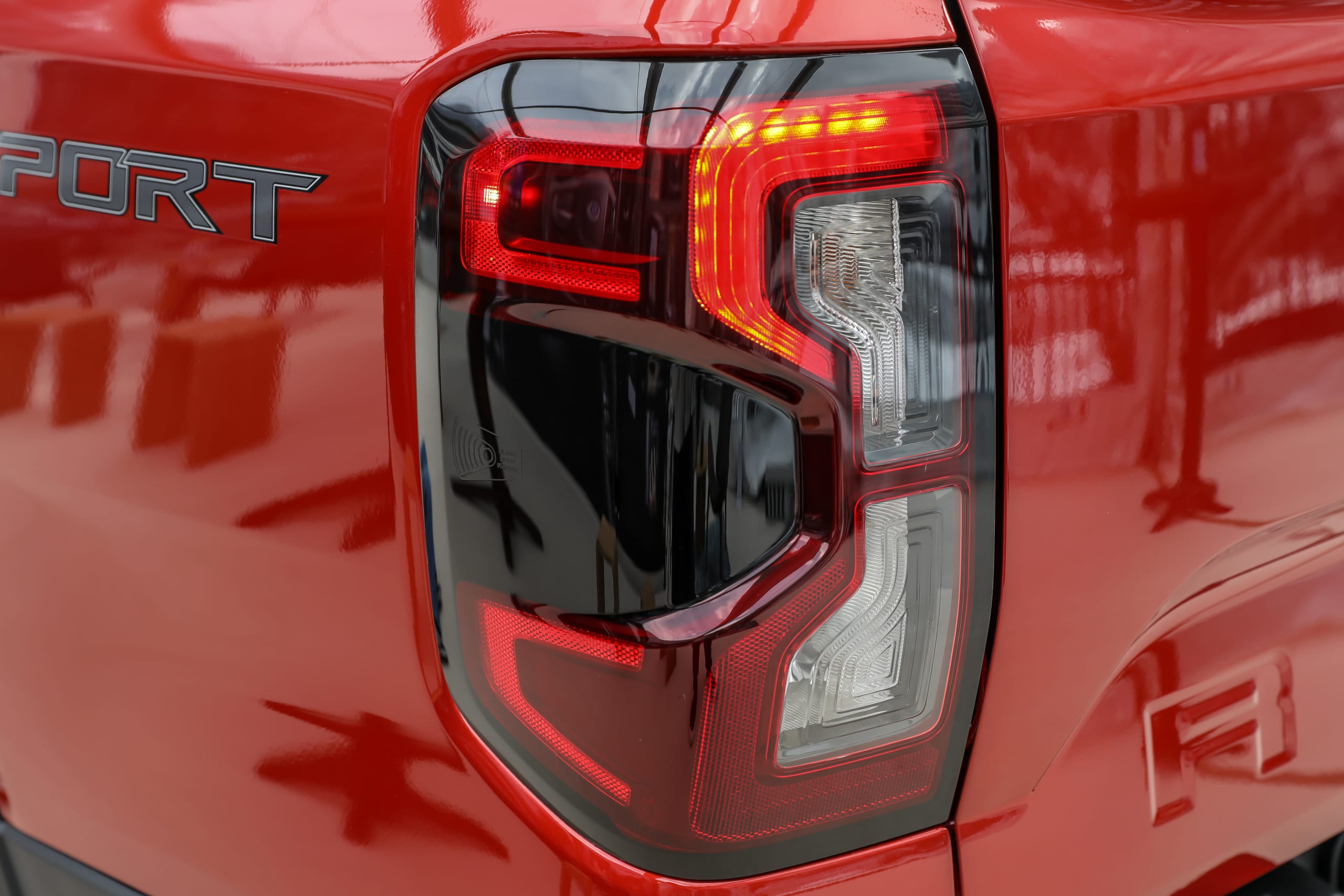 ford ranger xlt 2024 21 exterior taillight 479650c0023 jpg? i=AA