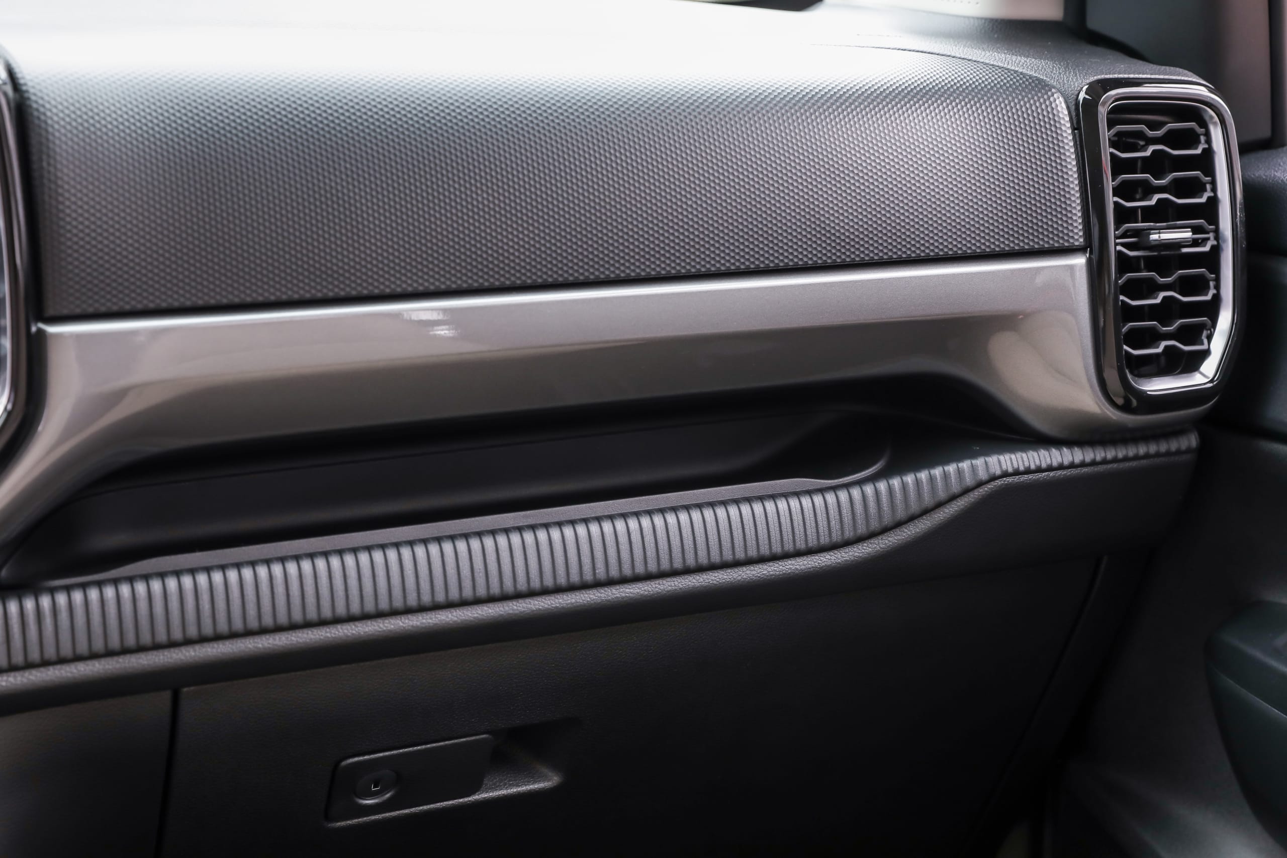 ford ranger xlt 2024 60 interior dashboard cargo 47967642a60 jpg? i=AA