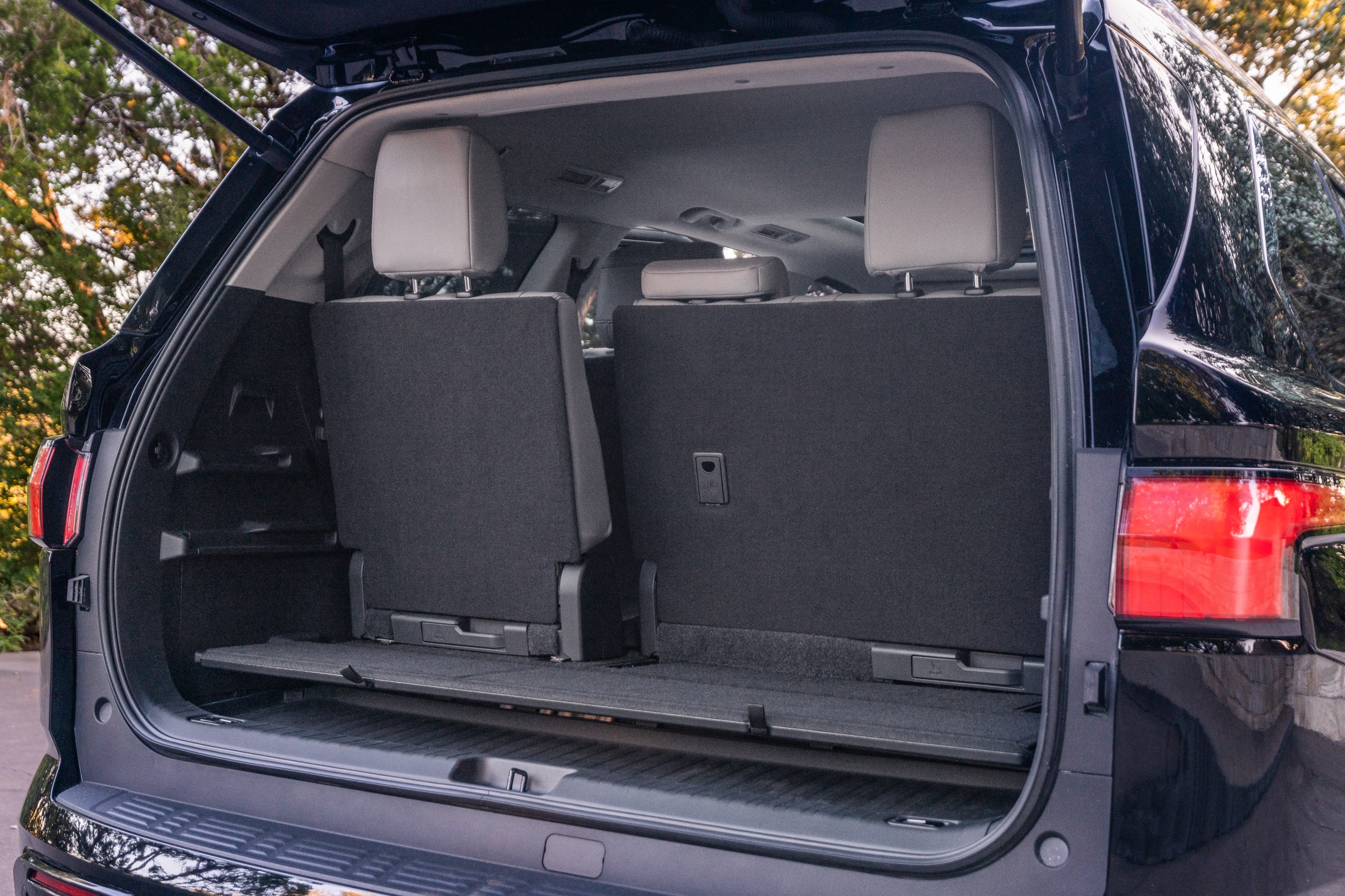 toyota sequoia limited 2023 031 interior cargo suv third row 446311bbefc jpg? i=AA